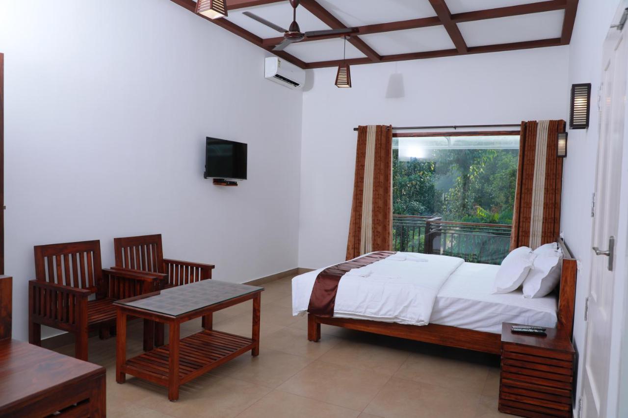 Coffee And Pepper Plantation Homestay Thekkady Exterior foto