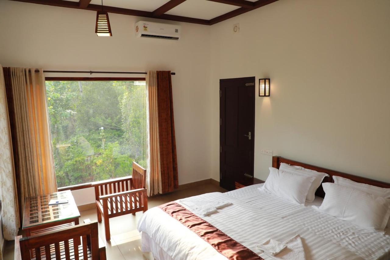 Coffee And Pepper Plantation Homestay Thekkady Exterior foto